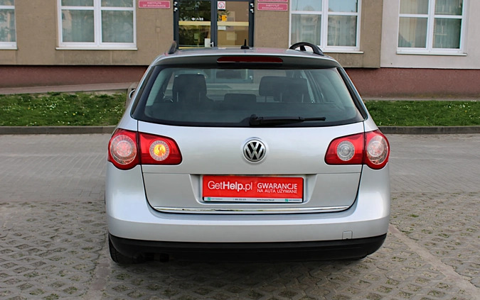 Volkswagen Passat cena 11999 przebieg: 286000, rok produkcji 2006 z Elbląg małe 301
